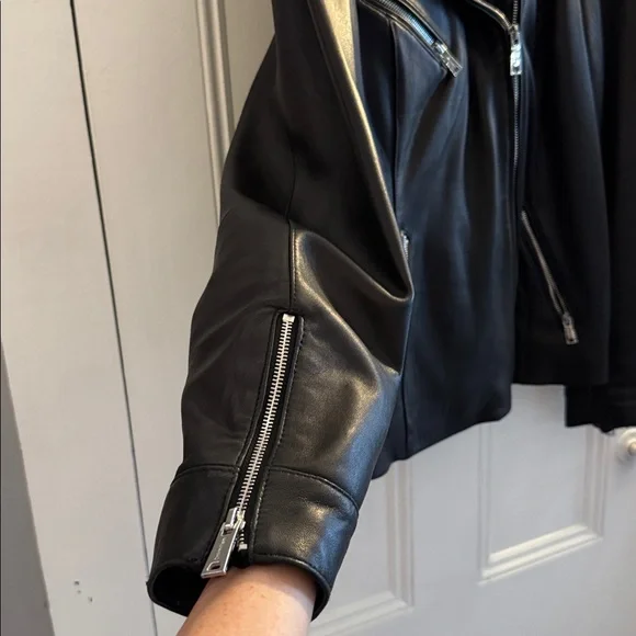 Calvin Klein Women's Sleek Black Leather Jacket - Picture 6 of 9